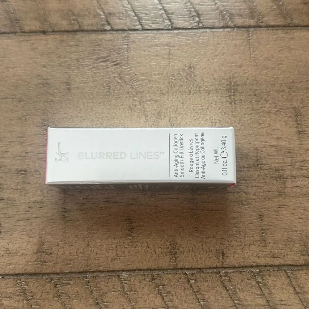 IT Cosmetics Blurred Lines Anti Aging Collagen Lipstick Je Ne Sais Quoi New